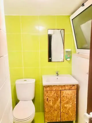 Private 102 In Da Fonte Hostel *